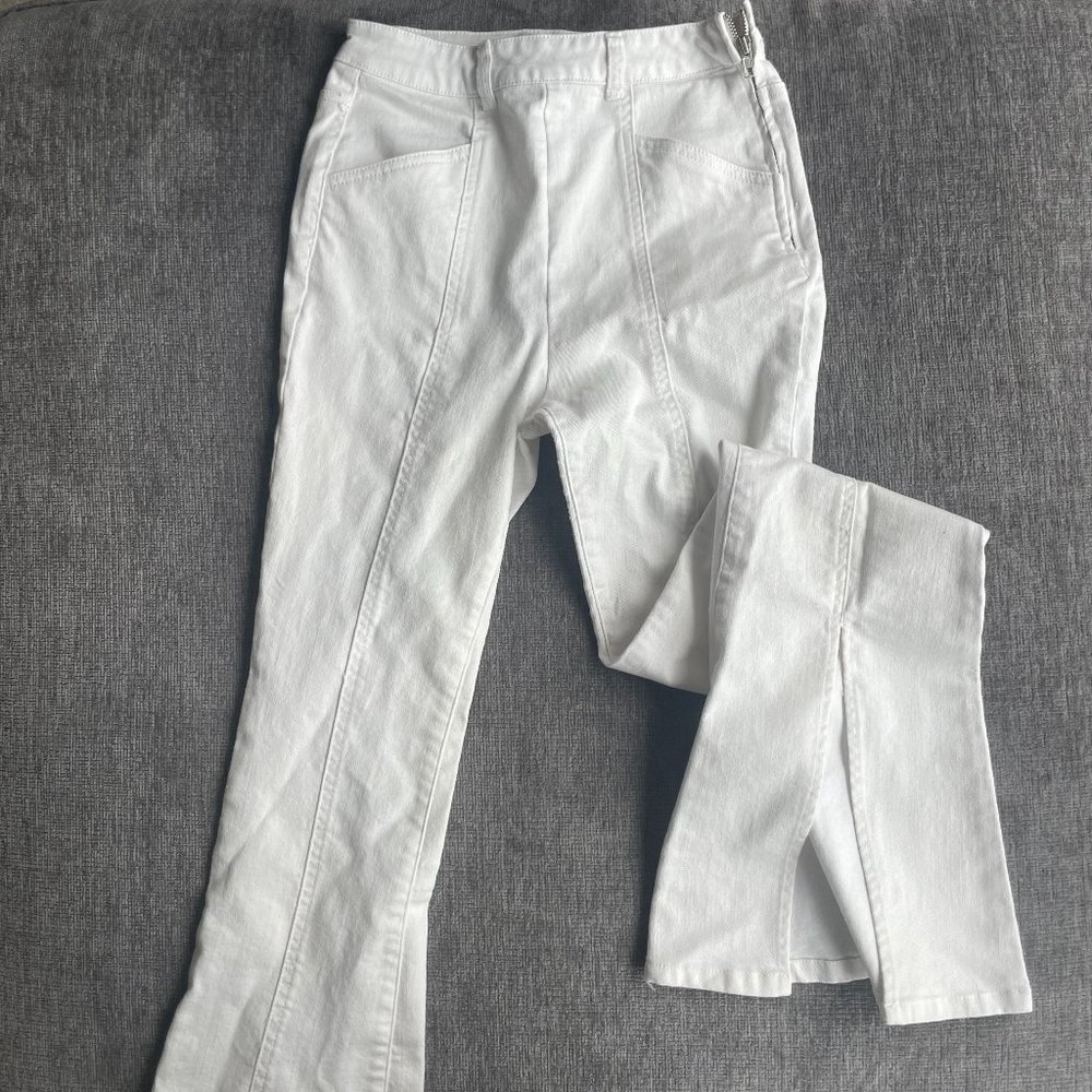 Forever 21 White Bell-Bottom Jeans (Size 27)